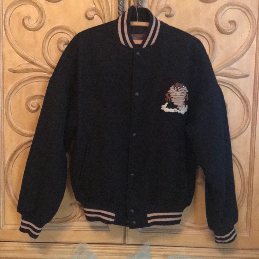 Warner Bros Tasmanian Devil Varsity Jacket Black - Picture 3 of 14